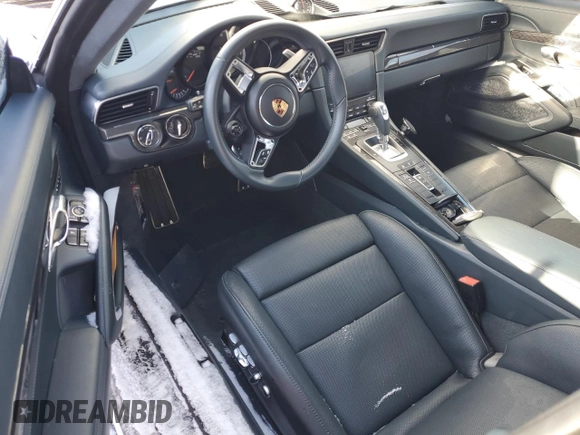2017 Porsche 911 Turbo S z VIN WP0AD2A9XHS166494, wystawiony jako Copart lot #86107354 z przebiegiem Nie podano mil oraz Nie do naprawy • Non repairable. Historia ofert i sprzedaży dostępna na DreamBid. Obrazek 8.