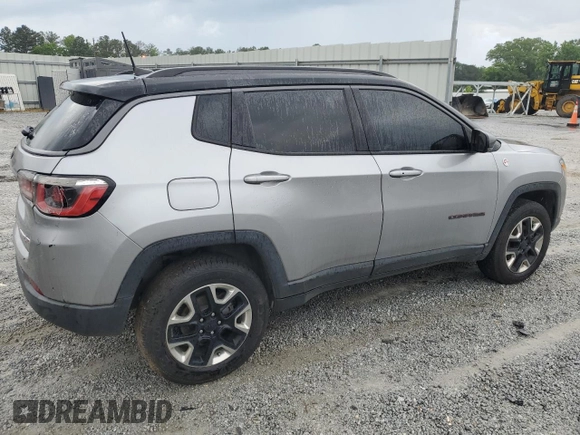 2018 Jeep Compass Trailhawk with VIN 3C4NJDDB4JT451409, listed as a Copart auction lot 58769305 with 135,562 mi miles and Clean title. Bid and sale history available at DreamBid. Image 3.