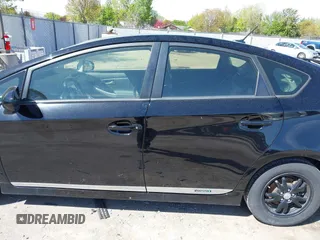 2013 Toyota Prius One with VIN JTDKN3DU9D1682269, listed as a IAAI auction lot 42100973 with 126,058 mi miles. Bid and sale history available at carsss.com. Image 6.