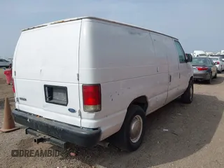 1999 Ford E-Series Commercial z VIN 1FTPE2428XHA93370, wystawiony jako IAAI lot #41611982 z przebiegiem 172 531 mil mil oraz . Historia ofert i sprzedaży dostępna na DreamBid. Obrazek 4.