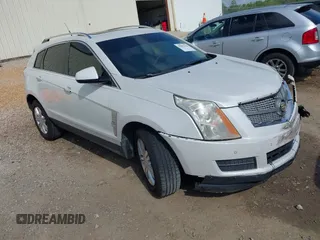 2010 Cadillac SRX Luxury Collection z VIN 3GYFNAEY5AS610478, wystawiony jako IAAI lot #42092254 z przebiegiem 172 230 mil mil oraz . Historia ofert i sprzedaży dostępna na DreamBid. Obrazek 1.