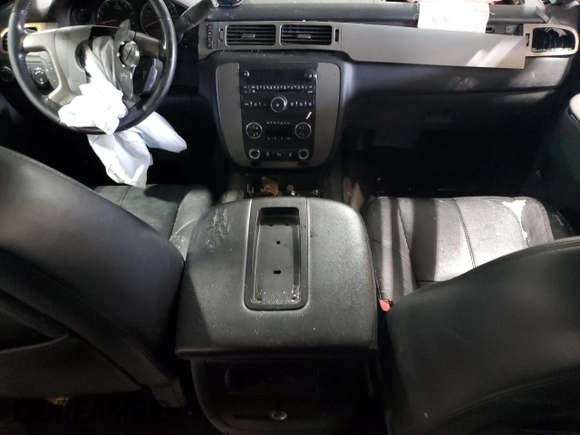 2013 Chevrolet Silverado 1500 LTZ with VIN 1GCRKTE70DZ180395, listed as a Copart auction lot 41778675 with Not Provided miles and Non Repairable. Bid and sale history available at DreamBid. Image 8.