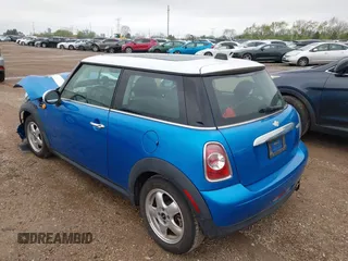 2011 MINI Hardtop with VIN WMWSU3C55BT252427, listed as a IAAI auction lot 42118852 with 151,077 mi miles and . Bid and sale history available at DreamBid. Image 3.