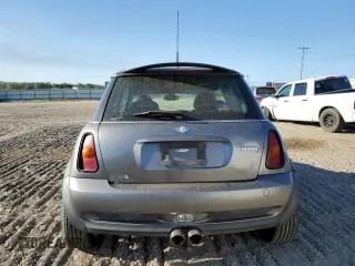 2003 MINI Hardtop S with VIN WMWRE33423TD73097, listed as a Copart auction lot 54743065 with 166,289 mi miles and Clean Title. Bid and sale history available at DreamBid. Image 6.