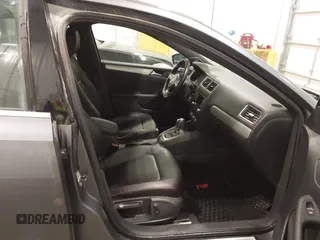 2013 Volkswagen Jetta GLI Autobahn with VIN 3VW467AJ4DM234268, listed as a IAAI auction lot 42006264 with 144,610 mi miles and . Bid and sale history available at DreamBid. Image 5.