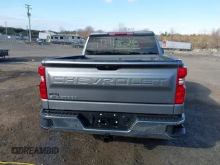 2021 Chevrolet Silverado 1500 LT with VIN 1GCUYDED3MZ388291, listed as a IAAI auction lot 41791826 with 103,882 mi miles. Bid and sale history available at carsss.com. Image 17.