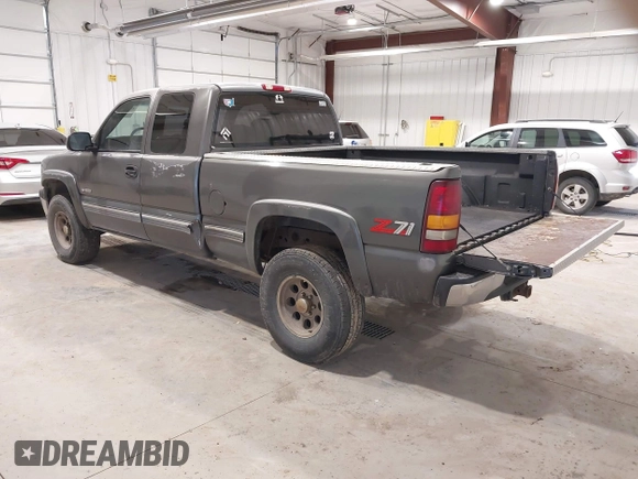 2000 Chevrolet Silverado 1500 LT with VIN 1GCEK19T6YE150552, listed as a IAAI auction lot 41748185 with 259,298 mi miles and . Bid and sale history available at DreamBid. Image 3.