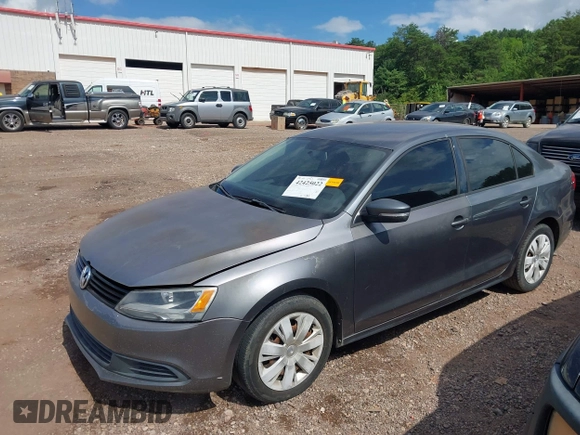 2012 Volkswagen Jetta SE z VIN 3VWDX7AJ3CM350041, wystawiony jako IAAI lot #42425022 z przebiegiem 243 840 mil mil oraz . Historia ofert i sprzedaży dostępna na DreamBid. Obrazek 2.