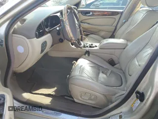 2007 Jaguar XJ with VIN SAJWA79B27SH17894, listed as a Copart auction lot 73415074 with 102,672 mi miles and Clean Title. Bid and sale history available at carsss.com. Image 7.
