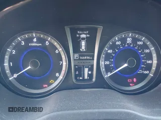 2012 Hyundai Azera с VIN KMHFG4JG2CA169486, выставлен на аукционе IAAI как лот 41719929 с пробегом 166 496 миль миль и . История ставок и продаж доступна на DreamBid. Изображение 7.