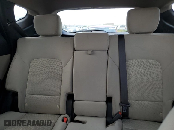 2017 Hyundai Santa Fe 2.4L with VIN 5XYZTDLB5HG462997, listed as a Copart auction lot 63673565 with 176,556 mi miles and Clean title. Bid and sale history available at DreamBid. Image 10.