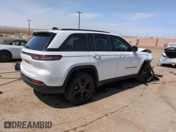 2023 Jeep Grand Cherokee Laredo z VIN 1C4RJHAG5PC520105, wystawiony jako Copart lot #50713795 z przebiegiem 15 880 mil mil oraz Szkoda całkowita • Salvage title. Historia ofert i sprzedaży dostępna na DreamBid. Obrazek 3.
