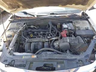 2010 Ford Fusion SE with VIN 3FAHP0HA7AR268272, listed as a IAAI auction lot 41971679 with 227,868 mi miles and . Bid and sale history available at DreamBid. Image 10.