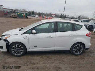2017 Ford C-Max Energi Titanium with VIN 1FADP5FU5HL109509, listed as a IAAI auction lot 41820926 with 68,244 mi miles. Bid and sale history available at carsss.com. Image 14.
