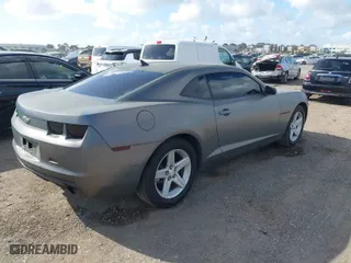 2011 Chevrolet Camaro 1LT with VIN 2G1FB1ED1B9125015, listed as a IAAI auction lot 41939001 with 214,650 mi miles. Bid and sale history available at carsss.com. Image 4.