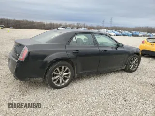 2014 Chrysler 300 with VIN 2C3CCAGG7EH384749, listed as a Copart auction lot 44434625 with 197,203 mi miles and Salvage Title. Bid and sale history available at carsss.com. Image 3.