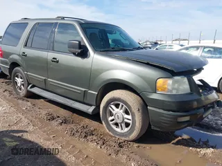 2004 Ford Expedition Special Service z VIN 1FMRU15W04LB54416, wystawiony jako IAAI lot #41392133 z przebiegiem 239 534 mil mil oraz . Historia ofert i sprzedaży dostępna na DreamBid. Obrazek 1.