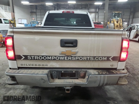 2017 Chevrolet Silverado 1500 LT with VIN 3GCUKREC9HG219372, listed as a Copart auction lot 47404025 with 182,085 mi miles and Salvage Title. Bid and sale history available at DreamBid. Image 6.