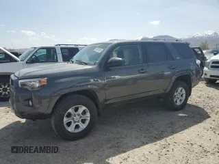 2018 Toyota 4Runner SR5 with VIN JTEBU5JR7J5576501, listed as a Copart auction lot 52031685 with 86,714 mi miles and Salvage Title. Bid and sale history available at DreamBid. Image 1.