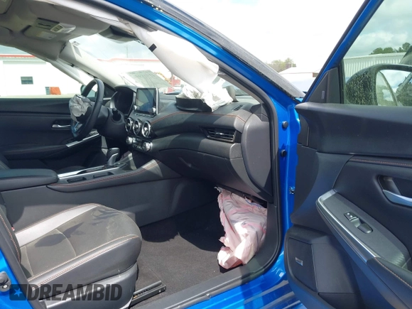 2023 Nissan Sentra SR with VIN 3N1AB8DV0PY289029, listed as a IAAI auction lot 41918957 with 25,910 mi miles and . Bid and sale history available at DreamBid. Image 5.