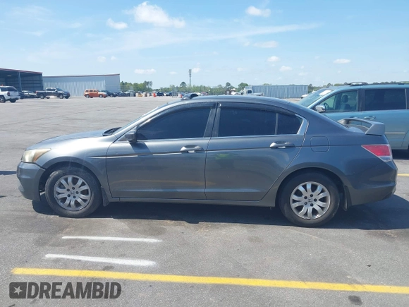 2011 Honda Accord EX with VIN 1HGCP2E71BA036692, listed as a IAAI auction lot 41942166 with 189,235 mi miles and . Bid and sale history available at DreamBid. Image 13.