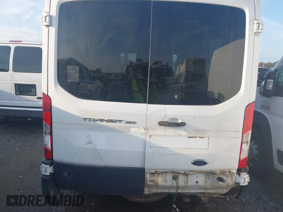 2016 Ford Transit XL z VIN 1FDZX2CM0GKB22459, wystawiony jako IAAI lot #40693295 z przebiegiem 302 216 mil mil oraz . Historia ofert i sprzedaży dostępna na DreamBid. Obrazek 6.