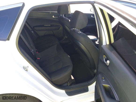 2020 Kia Optima LX with VIN 5XXGT4L38LG382915, listed as a IAAI auction lot 42015096 with 157,483 mi miles. Bid and sale history available at carsss.com. Image 8.