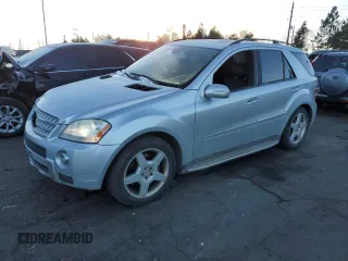 2008 Mercedes-Benz M 550 with VIN 4JGBB72E38A402410, listed as a Copart auction lot 88223985 with 240,336 mi miles and Salvage Title. Bid and sale history available at carsss.com. Image 1.