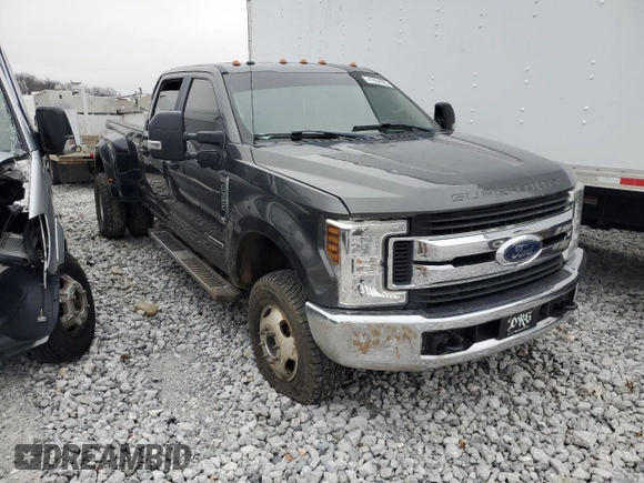 2018 Ford F-350 XL с VIN 1FT8W3DT7JEB64809, выставлен на аукционе Copart как лот 41604065 с пробегом 253 019 миль миль и Списание • Salvage title. История ставок и продаж доступна на DreamBid. Изображение 4.