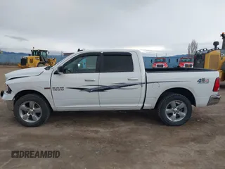 2015 Ram 1500 Big Horn z VIN 3C6RR7LT5FG589540, wystawiony jako IAAI lot #41894453 z przebiegiem 39 024 mil mil oraz . Historia ofert i sprzedaży dostępna na DreamBid. Obrazek 15.
