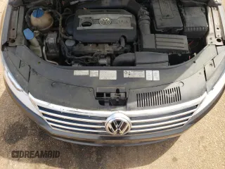 2013 Volkswagen CC Sport with VIN WVWBN7AN8DE514443, listed as a Copart auction lot 54906295 with 147,261 mi miles and Clean Title. Bid and sale history available at DreamBid. Image 11.