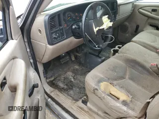 2003 Chevrolet Silverado 1500 with VIN 2GCEK19V731102554, listed as a Copart auction lot 83031934 with 279,206 mi miles and Salvage Title. Bid and sale history available at carsss.com. Image 8.