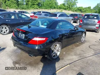 2014 Mercedes-Benz SLK 250 z VIN WDDPK4HAXEF083492, wystawiony jako IAAI lot #42289662 z przebiegiem 100 118 mil mil oraz . Historia ofert i sprzedaży dostępna na DreamBid. Obrazek 4.