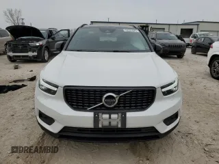 2022 Volvo XC40 R-Design с VIN YV4162UM1N2648449, выставлен на аукционе Copart как лот 52323025 с пробегом 34 574 миль миль и Списание • Salvage title. История ставок и продаж доступна на DreamBid. Изображение 5.