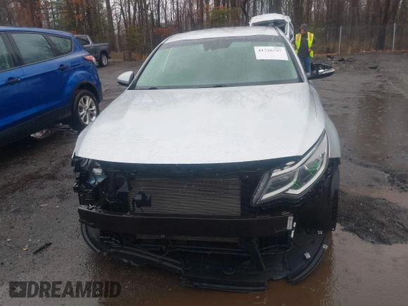 2019 Kia Optima LX with VIN 5XXGT4L31KG348622, listed as a IAAI auction lot 41726487 with 100,286 mi miles. Bid and sale history available at carsss.com. Image 12.