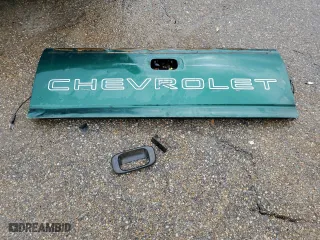 2000 Chevrolet Silverado 1500 with VIN 1GCEC14W6YZ110835, listed as a Copart auction lot 42628245 with 0 mi miles and Salvage Title. Bid and sale history available at carsss.com. Image 12.