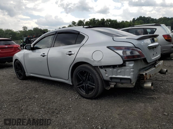 2013 Nissan Maxima SV z VIN 1N4AA5AP1DC831933, wystawiony jako Copart lot #65474915 z przebiegiem 132 518 mil mil oraz Czysty tytuł • Clean title. Historia ofert i sprzedaży dostępna na DreamBid. Obrazek 2.