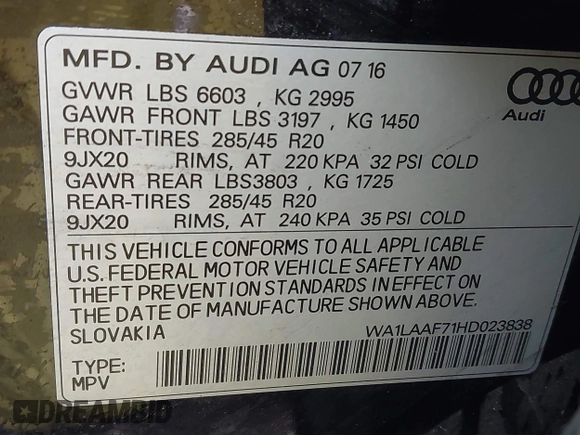 2017 Audi Q7 Premium Plus with VIN WA1LAAF71HD023838, listed as a IAAI auction lot 41924707 with 107,785 mi miles. Bid and sale history available at carsss.com. Image 9.