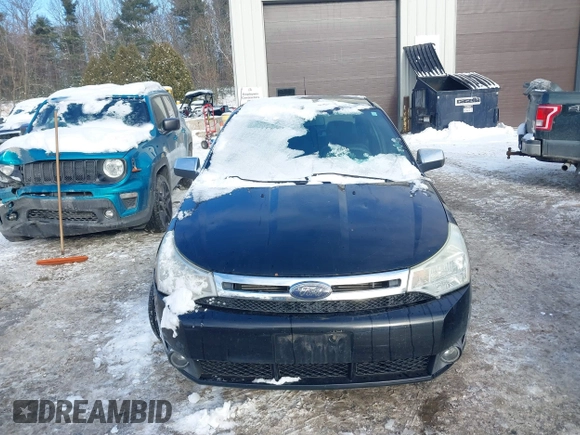 2009 Ford Focus SEL with VIN 1FAHP37N49W111099, listed as a IAAI auction lot 41502124 with 183,401 mi miles. Bid and sale history available at carsss.com. Image 6.