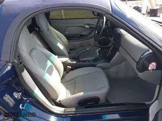 2001 Porsche Boxster with VIN WP0CA29861S620159, listed as a IAAI auction lot 41868701 with 38,776 mi miles. Bid and sale history available at carsss.com. Image 5.