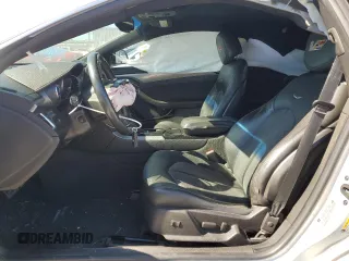 2013 Cadillac CTS-V z VIN 1G6DV1EP8D0171019, wystawiony jako Copart lot #76689644 z przebiegiem 136 098 mil mil oraz Szkody całkowita. Historia ofert i sprzedaży dostępna na DreamBid. Obrazek 7.