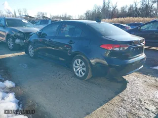 2021 Toyota Corolla LE with VIN 5YFEPMAE0MP182796, listed as a IAAI auction lot 41293761 with 99,193 mi miles. Bid and sale history available at carsss.com. Image 3.
