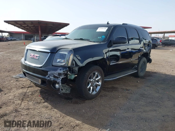 2010 GMC Yukon Denali with VIN 1GKUCEEF4AR235246, listed as a IAAI auction lot 41686326 with 299,687 mi miles. Bid and sale history available at carsss.com. Image 2.