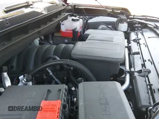 2025 Chevrolet Tahoe LT z VIN 1GNS5NRD5SR236730, wystawiony jako IAAI lot #41878139 z przebiegiem 244 mil mil oraz . Historia ofert i sprzedaży dostępna na DreamBid. Obrazek 19.