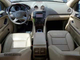 2010 Mercedes-Benz M 350 z VIN 4JGBB8GB2AA574017, wystawiony jako Copart lot #54769735 z przebiegiem 166 903 mil mil oraz Szkody całkowita. Historia ofert i sprzedaży dostępna na DreamBid. Obrazek 8.