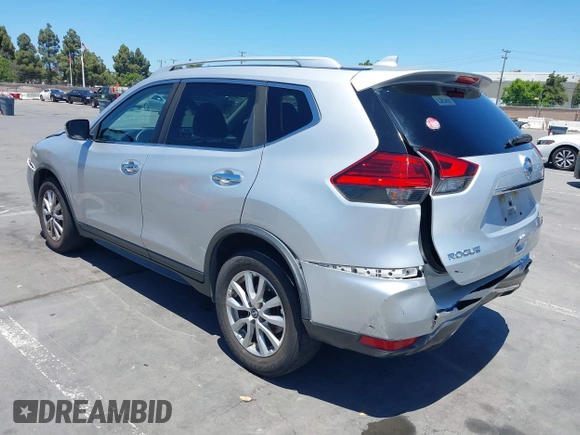2017 Nissan Rogue S with VIN KNMAT2MT5HP588959, listed as a IAAI auction lot 39662668 with 224,444 mi miles and . Bid and sale history available at carsss.com. Image 3.