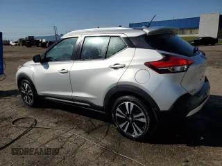 2020 Nissan Kicks SR with VIN 3N1CP5DV0LL527445, listed as a Copart auction lot 54215085 with 109,953 mi miles and Clean Title. Bid and sale history available at carsss.com. Image 2.