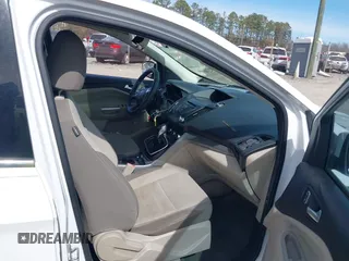 2013 Ford Escape SE с VIN 1FMCU9GX6DUA47696, выставлен на аукционе IAAI как лот 41753754 с пробегом 135 446 миль миль и . История ставок и продаж доступна на DreamBid. Изображение 5.