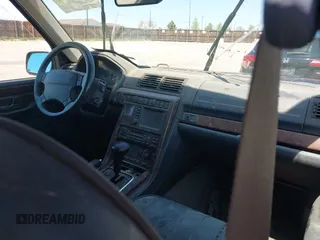 2001 Land Rover Range Rover с VIN SALPM16461A457855, выставлен на аукционе IAAI как лот 42195837 с пробегом 87 495 миль миль и . История ставок и продаж доступна на DreamBid. Изображение 5.