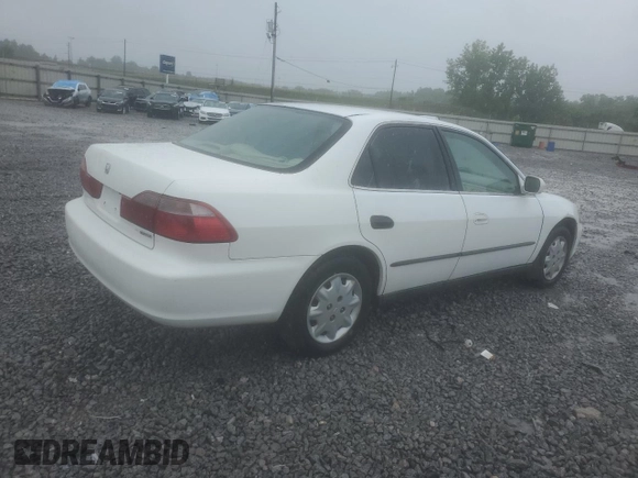 1999 Honda Accord LX z VIN 1HGCG5644XA113195, wystawiony jako Copart lot #58766345 z przebiegiem 187 114 mil mil oraz Szkoda całkowita • Salvage title. Historia ofert i sprzedaży dostępna na DreamBid. Obrazek 3.